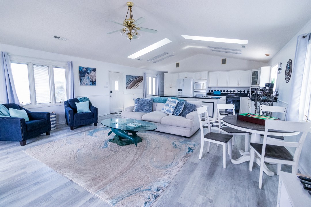 The Coastal Crown Penthouse photo 15